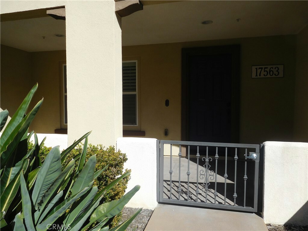 Property Photo:  17563 Waterfall Court  CA 92708 