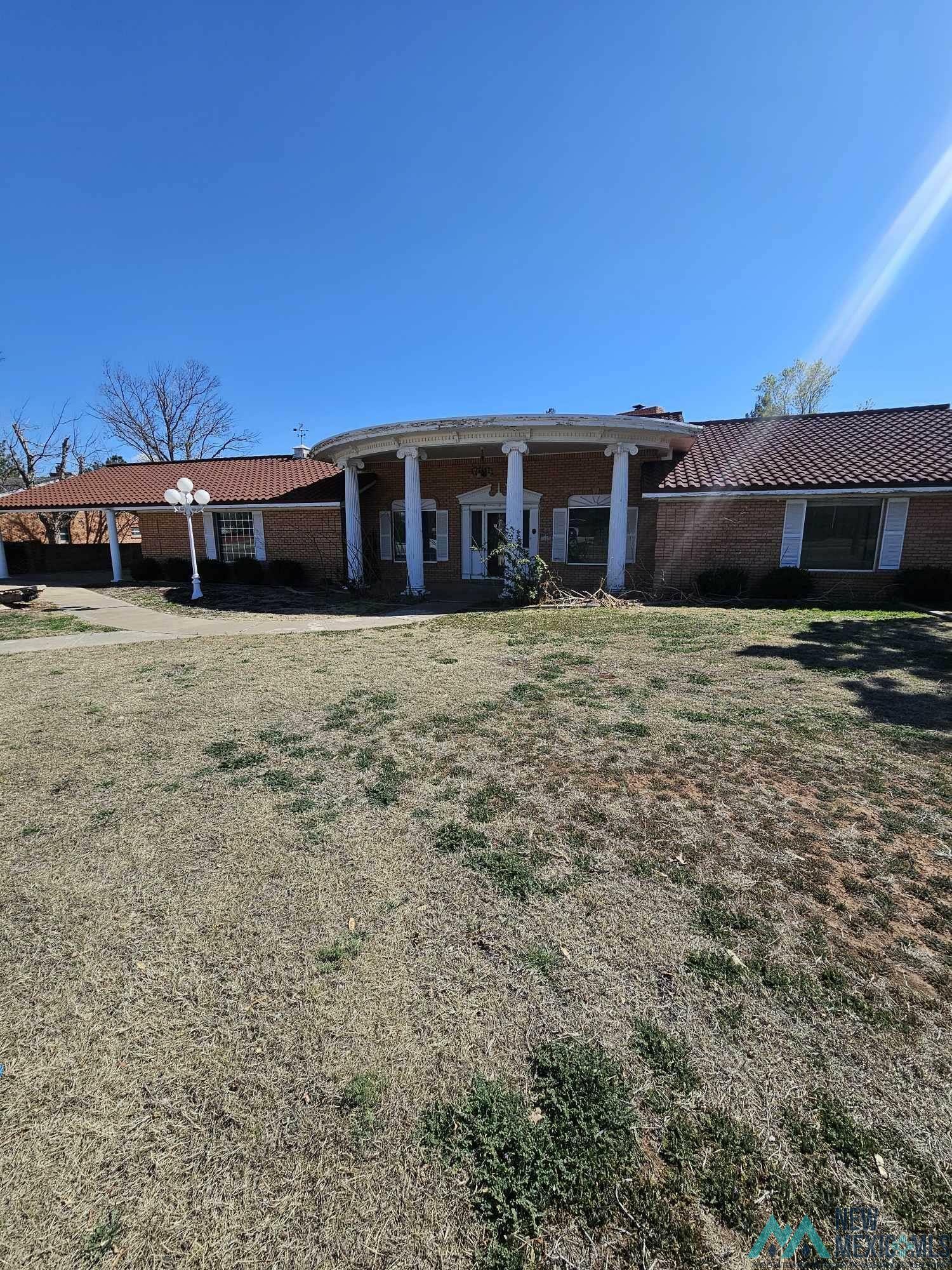 Property Photo:  1425 E 21st Street  NM 88101 