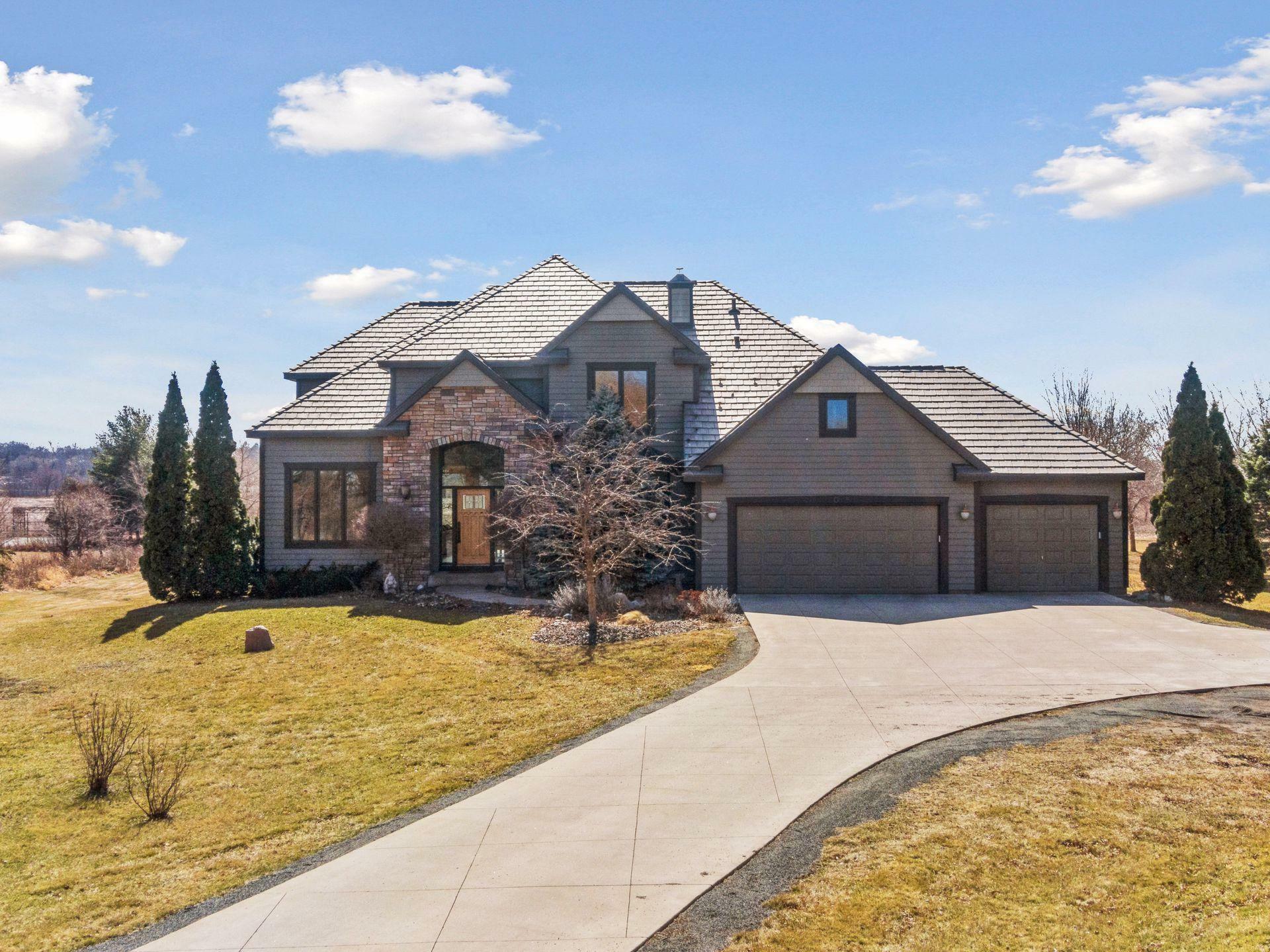 Property Photo:  6055 Fieldstone Place  MN 55359 