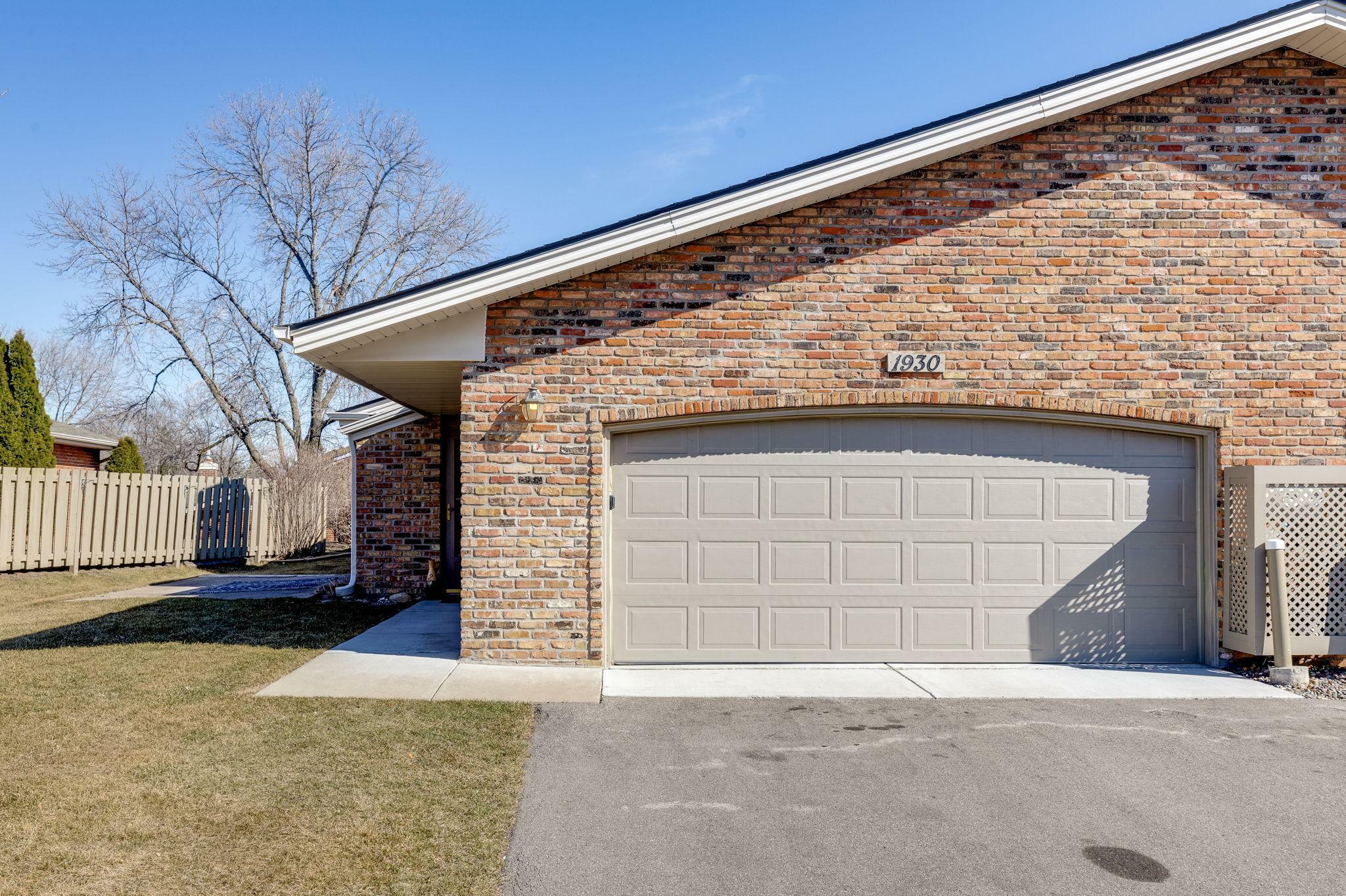 Property Photo:  1930 Juneau Lane N  MN 55447 