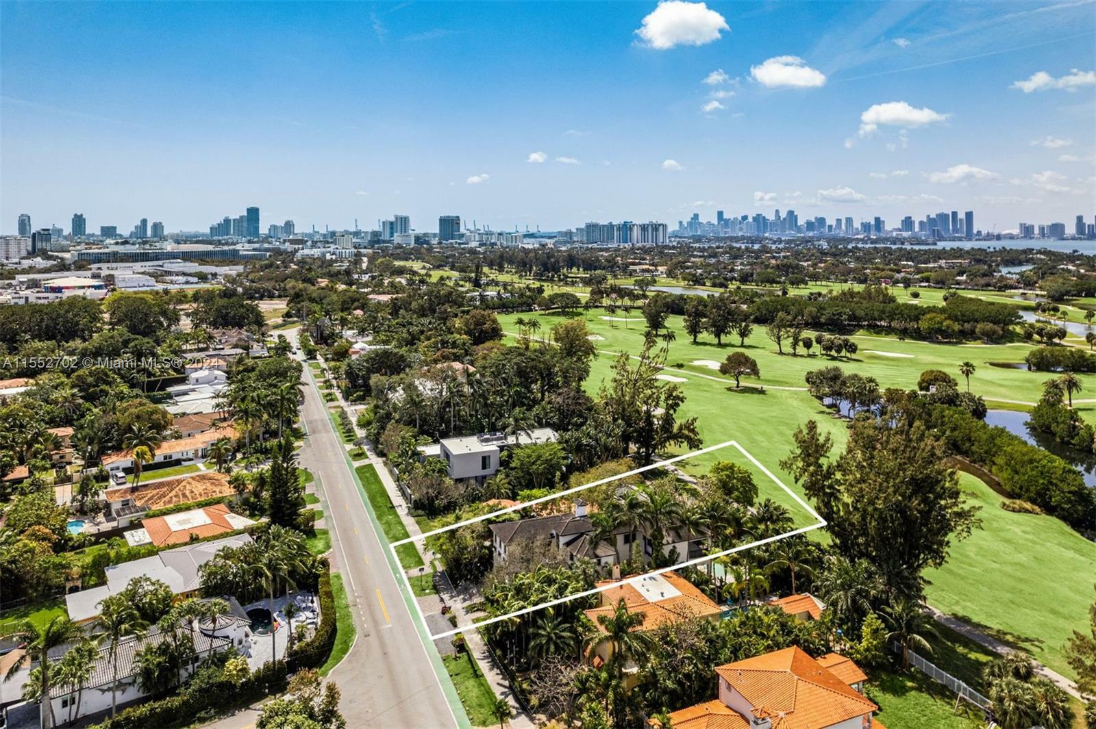 Property Photo: 2932 Prairie Ave FL 33140