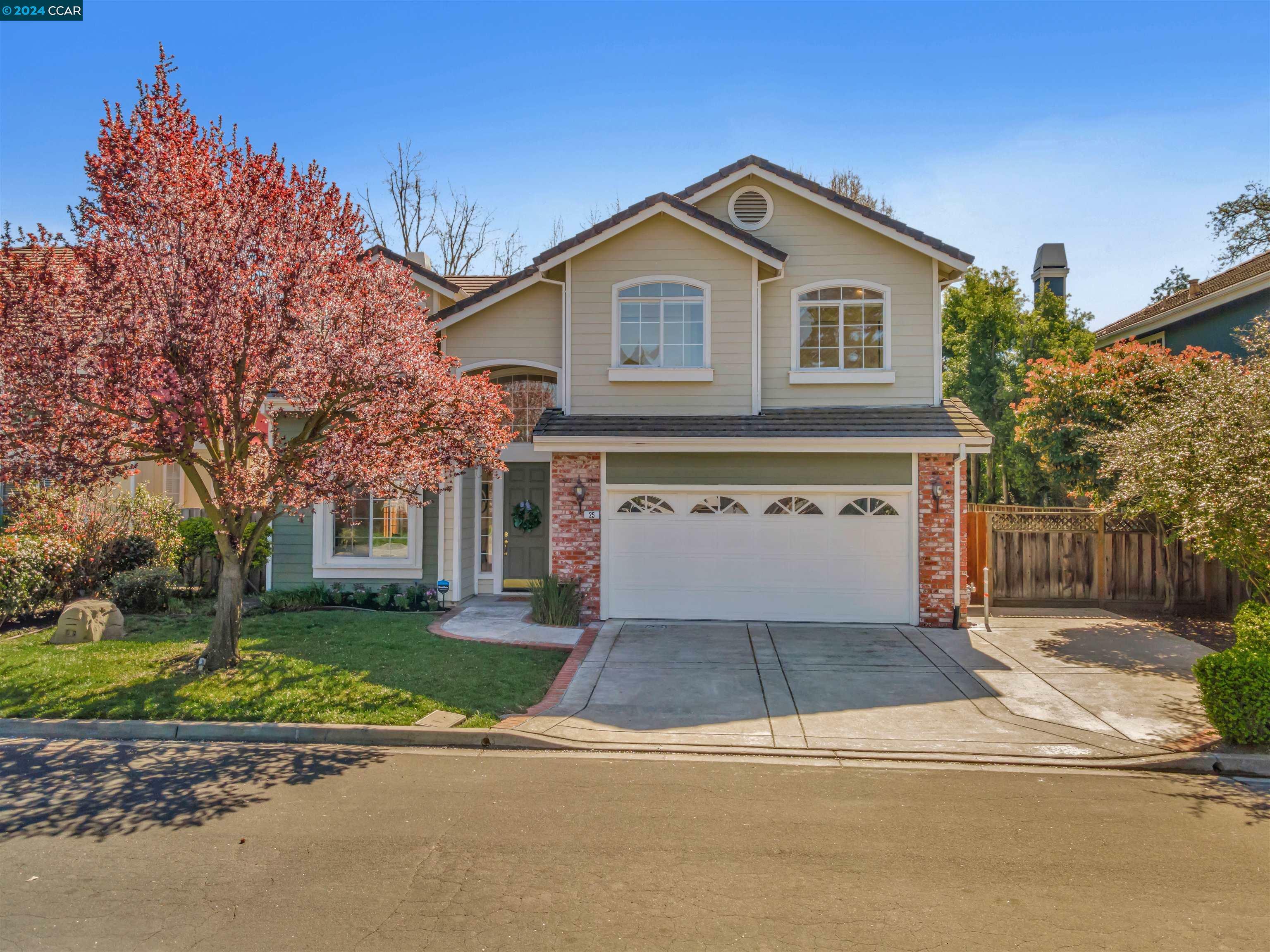 Property Photo:  25 Orchard Ct  CA 94507 