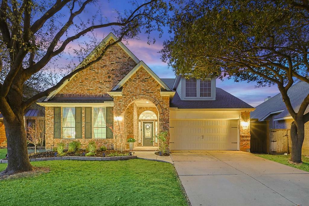 Property Photo: 2432 Streamside Court TX 75036