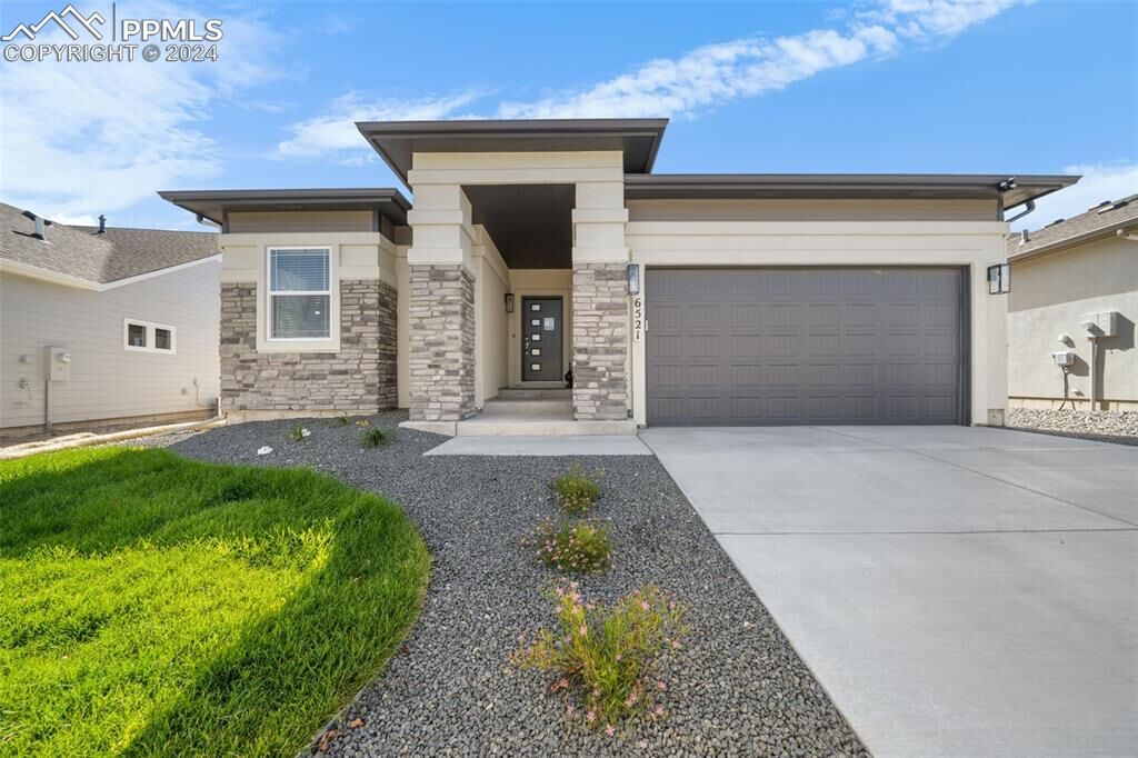 Property Photo:  6521 Vistancia Avenue  CO 80922 