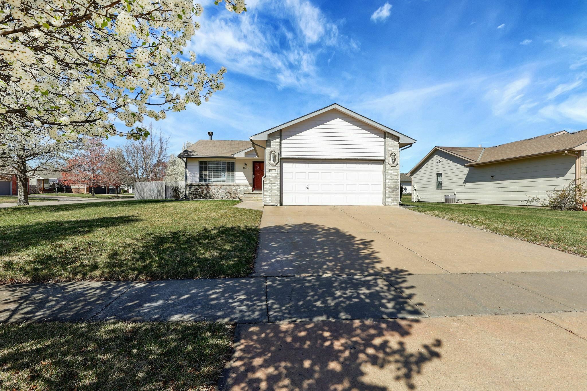 Property Photo:  11714 W Ryan St  KS 67205 