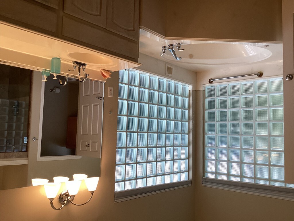 Property Photo: 128 Crystal Springs Drive TX 78633