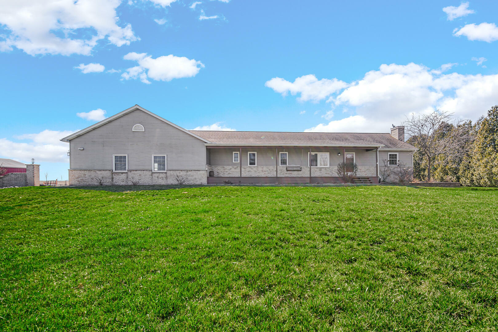 Property Photo: 734 W 450 IN 46341