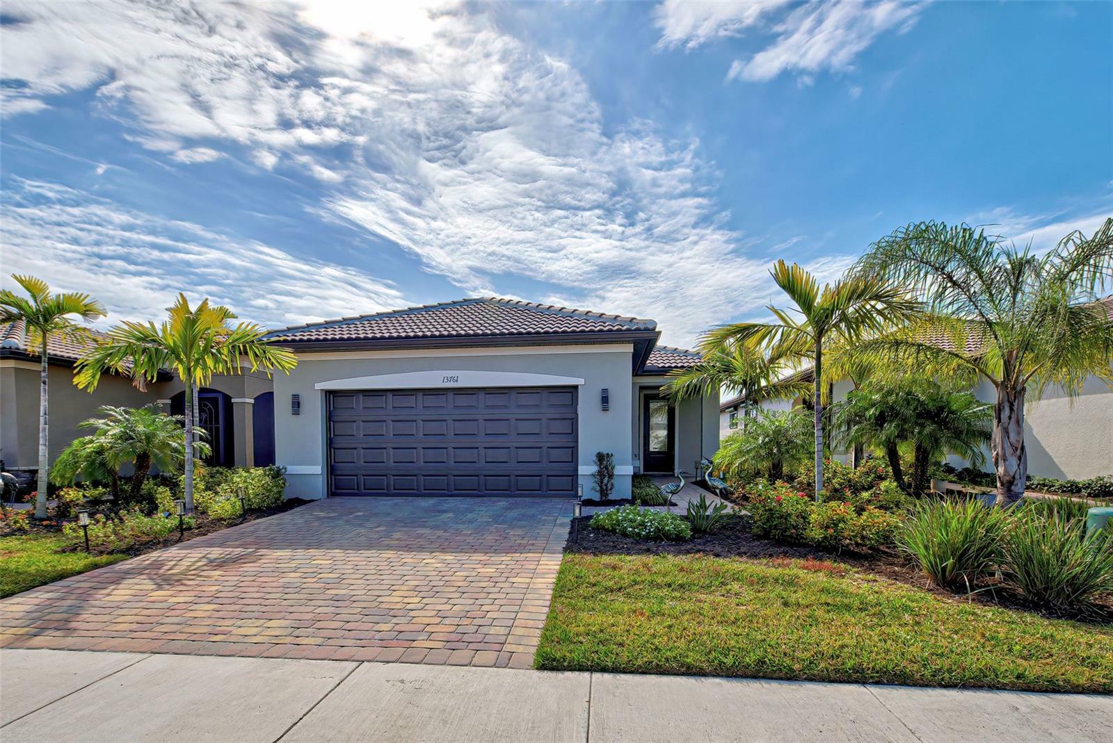 Property Photo: 13761 Vadini Street FL 34293