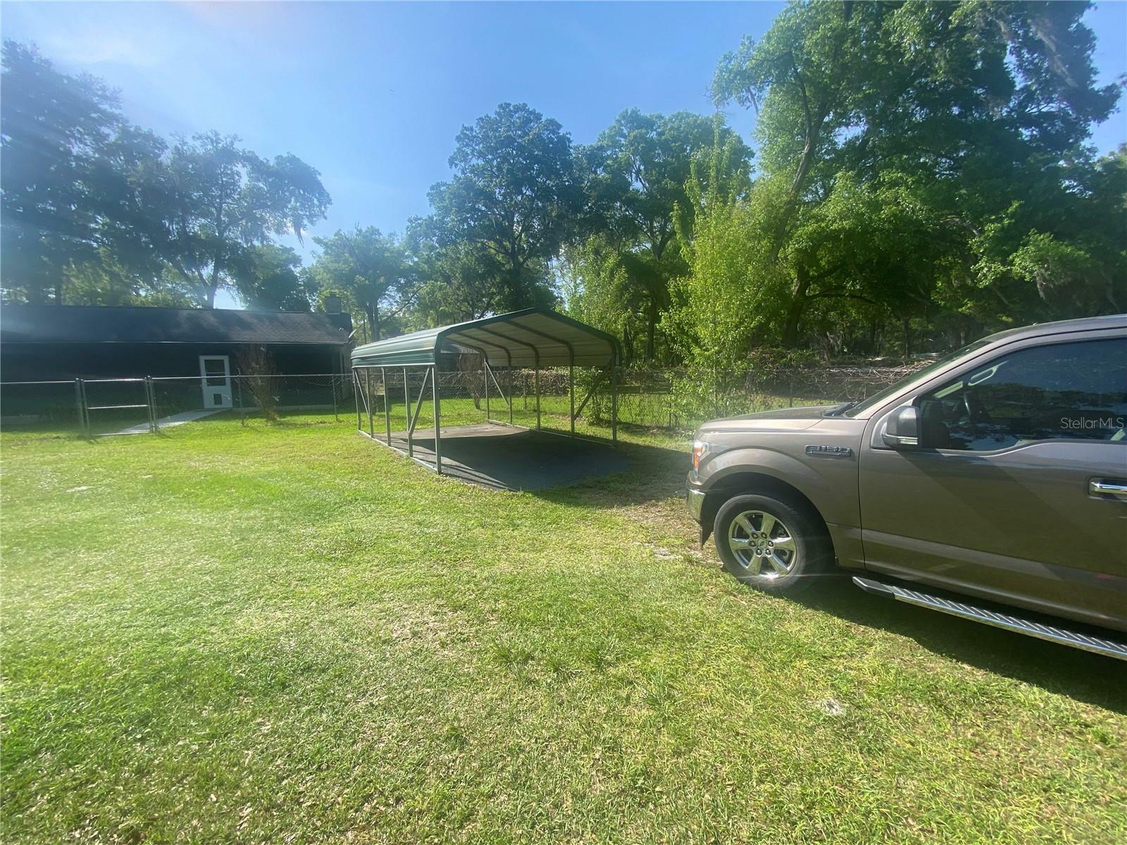 Property Photo:  15198 SW 110th Avenue  FL 34432 