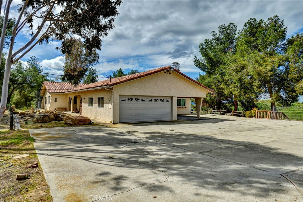 Property Photo:  42105 Gibbel Road  CA 92544 