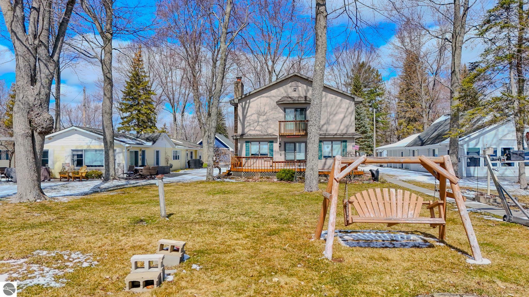 Property Photo:  7639 E Houghton Lake Drive  MI 48629 