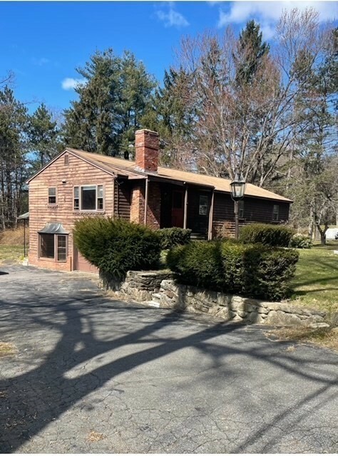 Property Photo:  52 Peach Hill Rd  MA 01503 