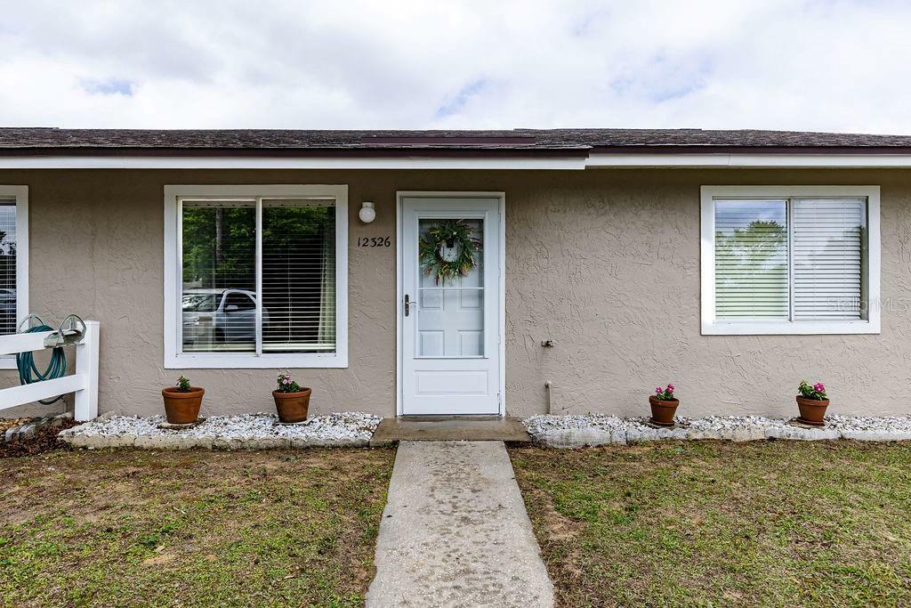 Property Photo:  12326 Tavares Ridge Court 12326  FL 32778 