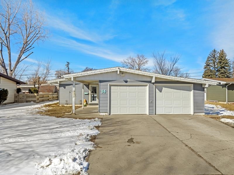 Property Photo:  14 SW 24th St  ND 58701 