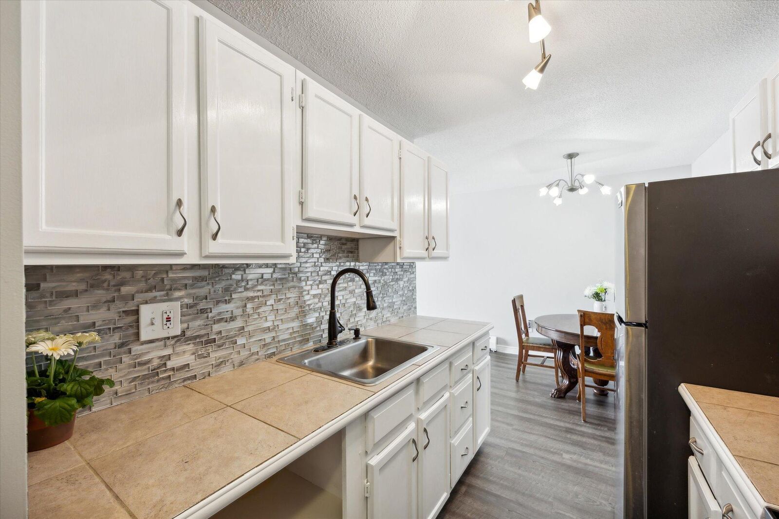 Property Photo:  12822 Nicollet Avenue 202  MN 55337 