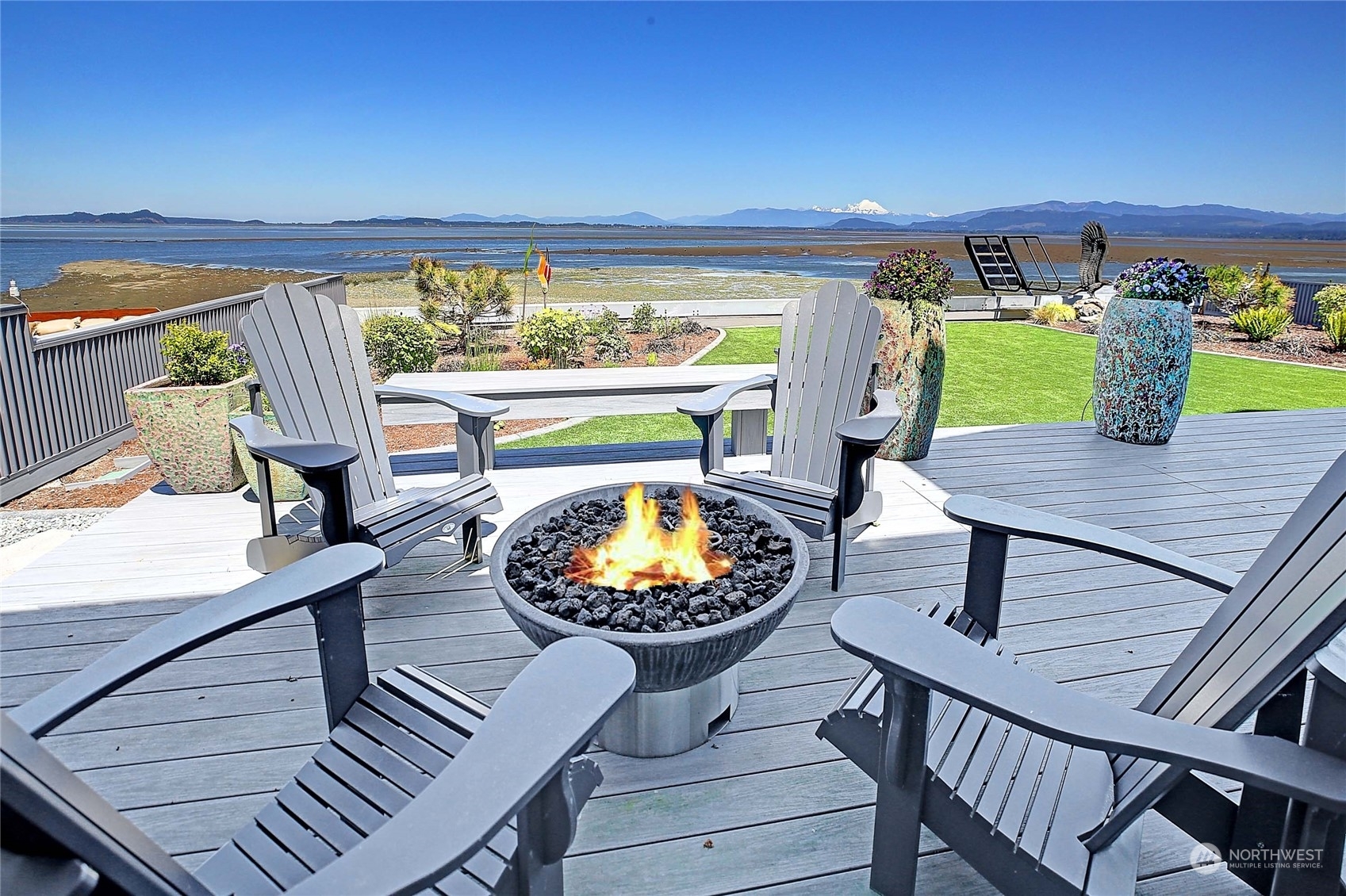 Property Photo:  341 Arrowhead Beach Road  WA 98282 