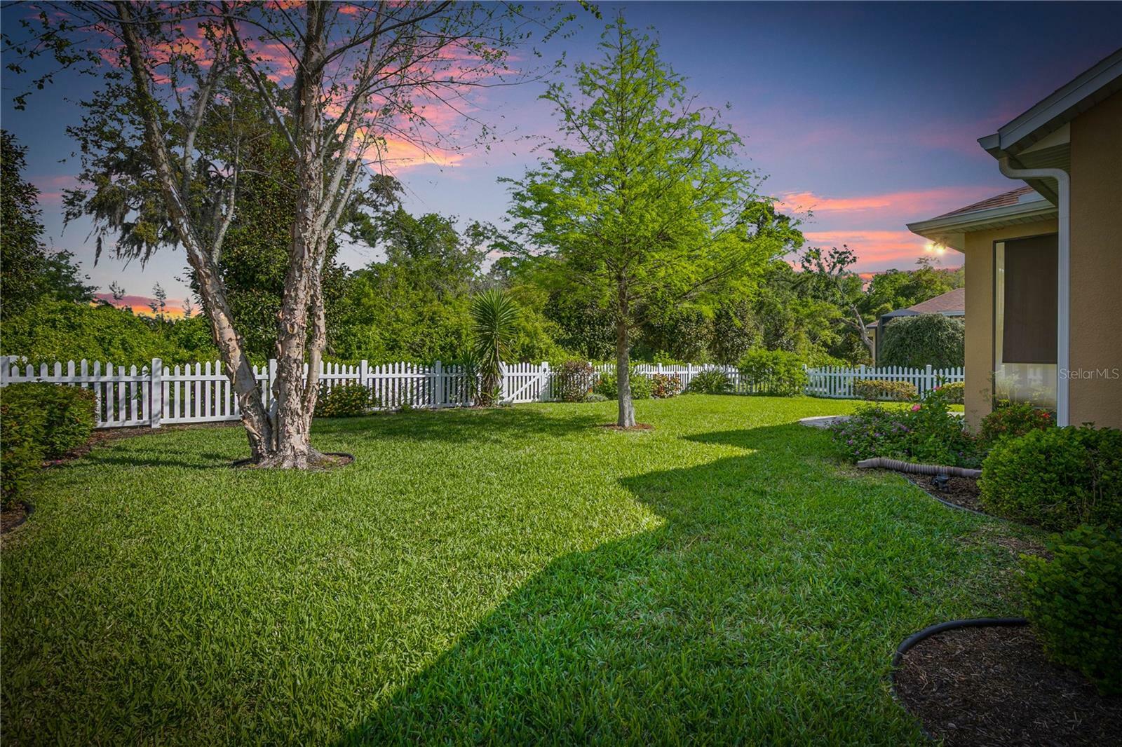 Property Photo:  31 Arena Lake Drive  FL 32137 