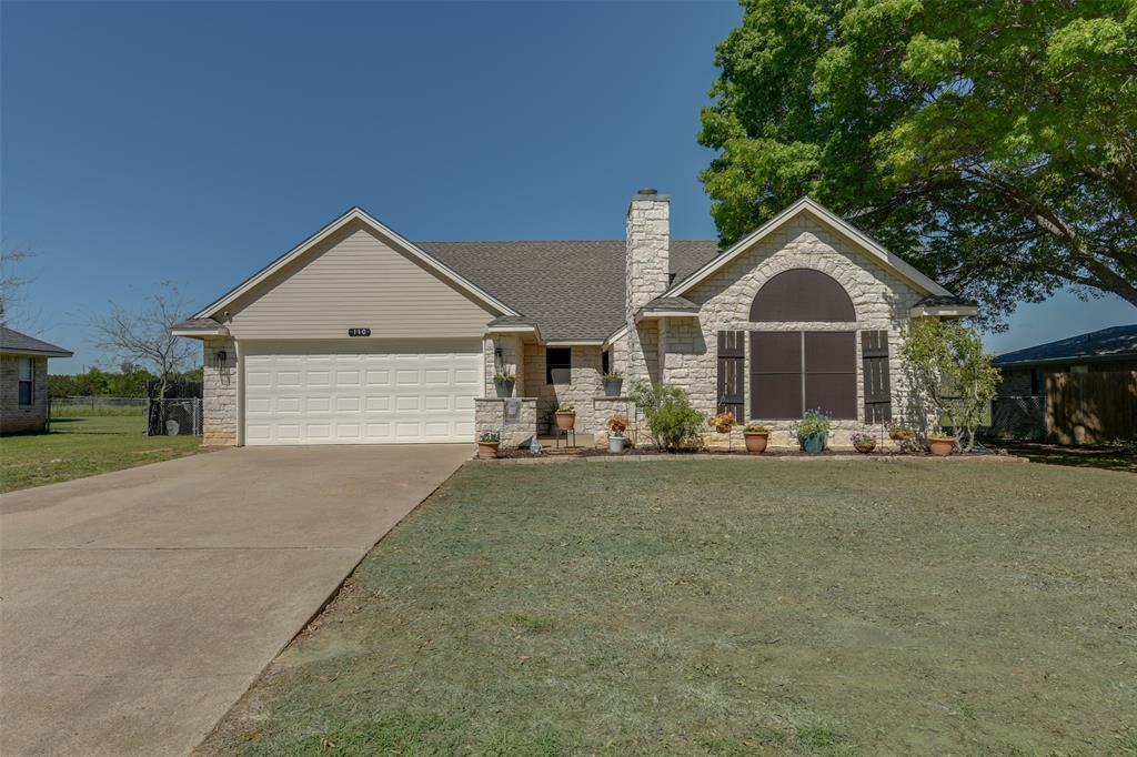 Property Photo: 110 Wheeler Street TX 76043