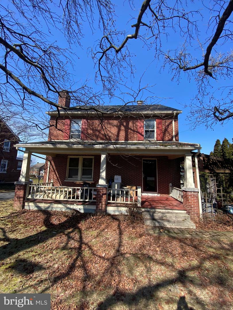 Property Photo:  1995 Old Philadelphia Pike  PA 17602 