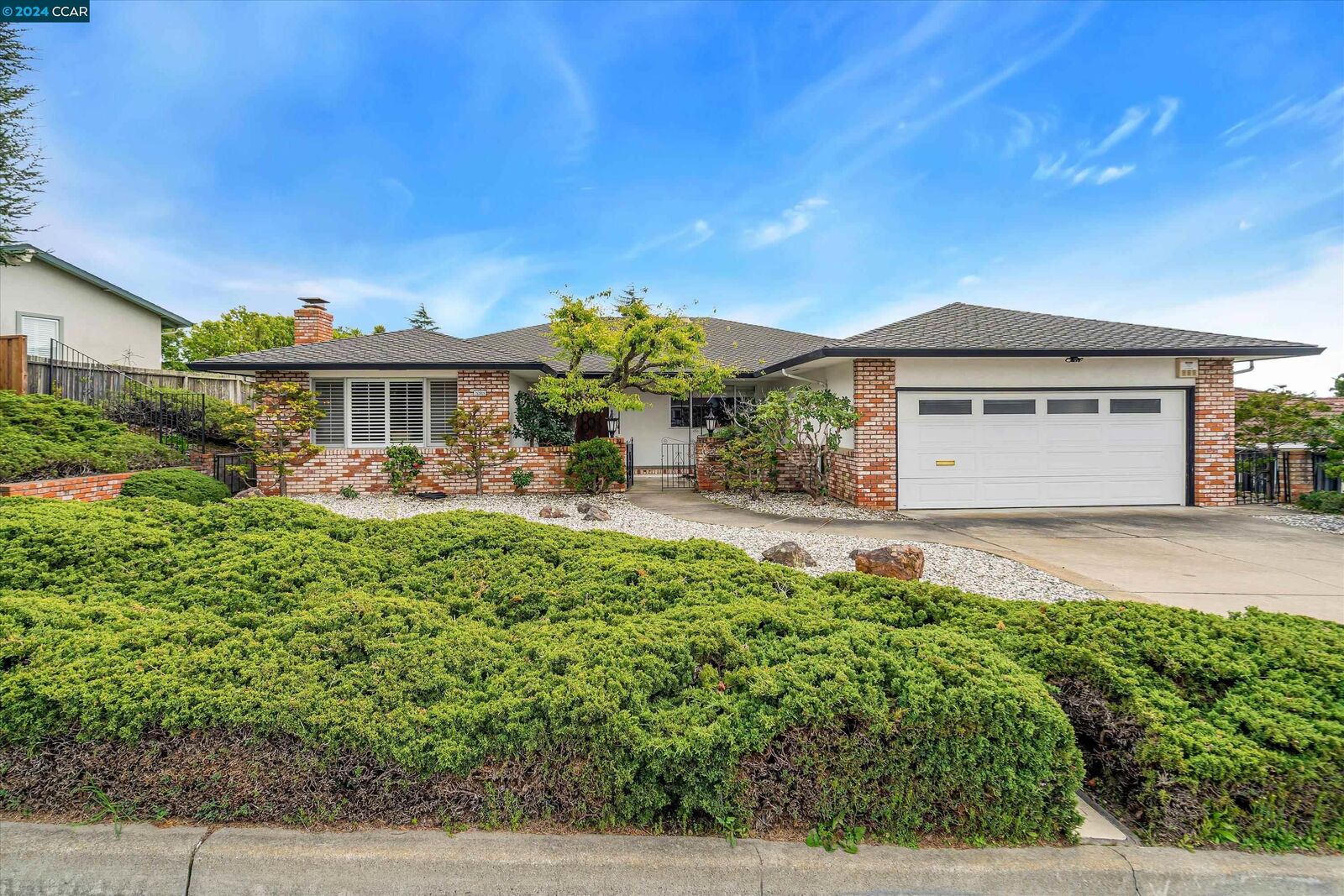 Property Photo:  26918 Claiborne Court  CA 94542 