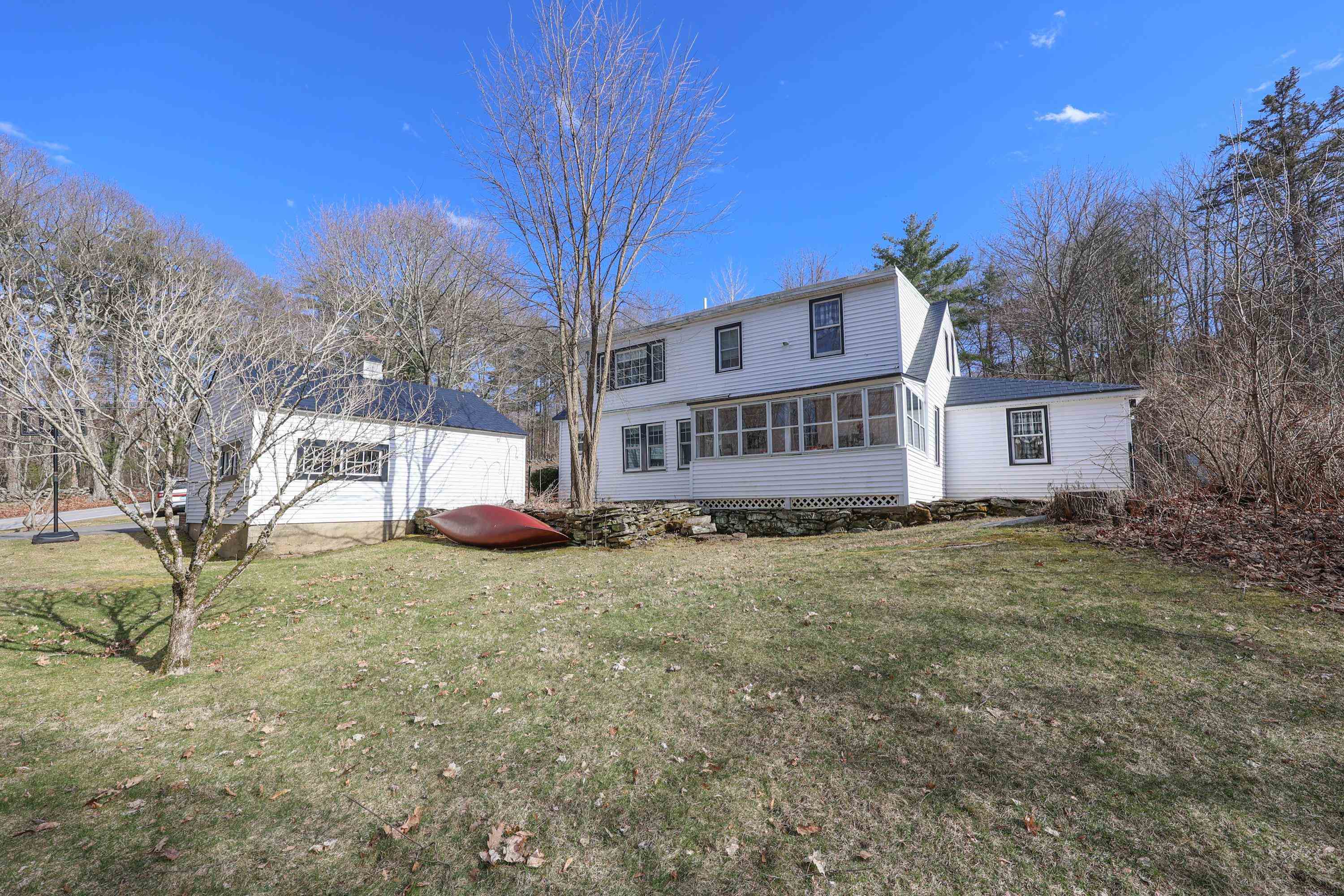 Property Photo:  522 Pingree Hill Road  NH 03032 