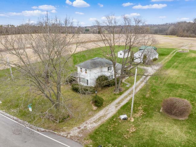 Property Photo: 5185 Linnville Road OH 43056