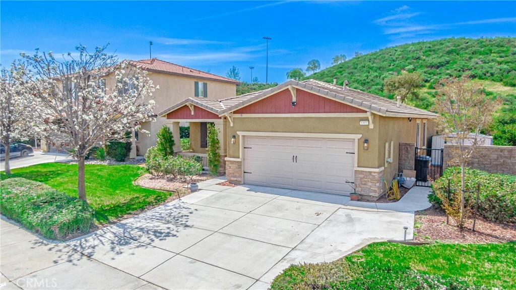 Property Photo:  30853 Oak Knoll Drive  CA 92584 