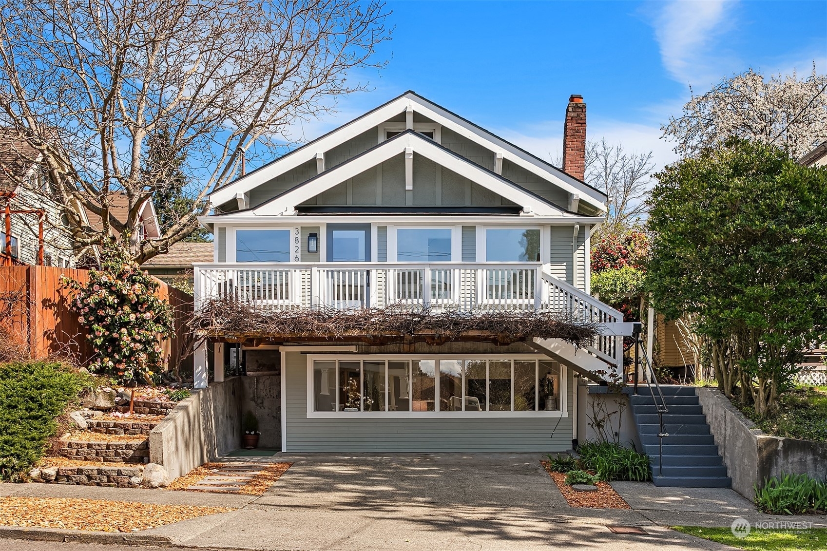 Property Photo: 3826 Densmore Avenue N WA 98103