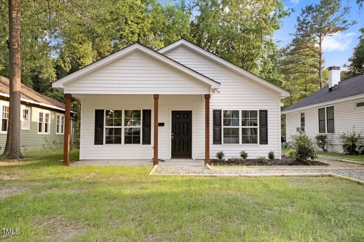 Property Photo:  295 W Church Street  NC 27501 