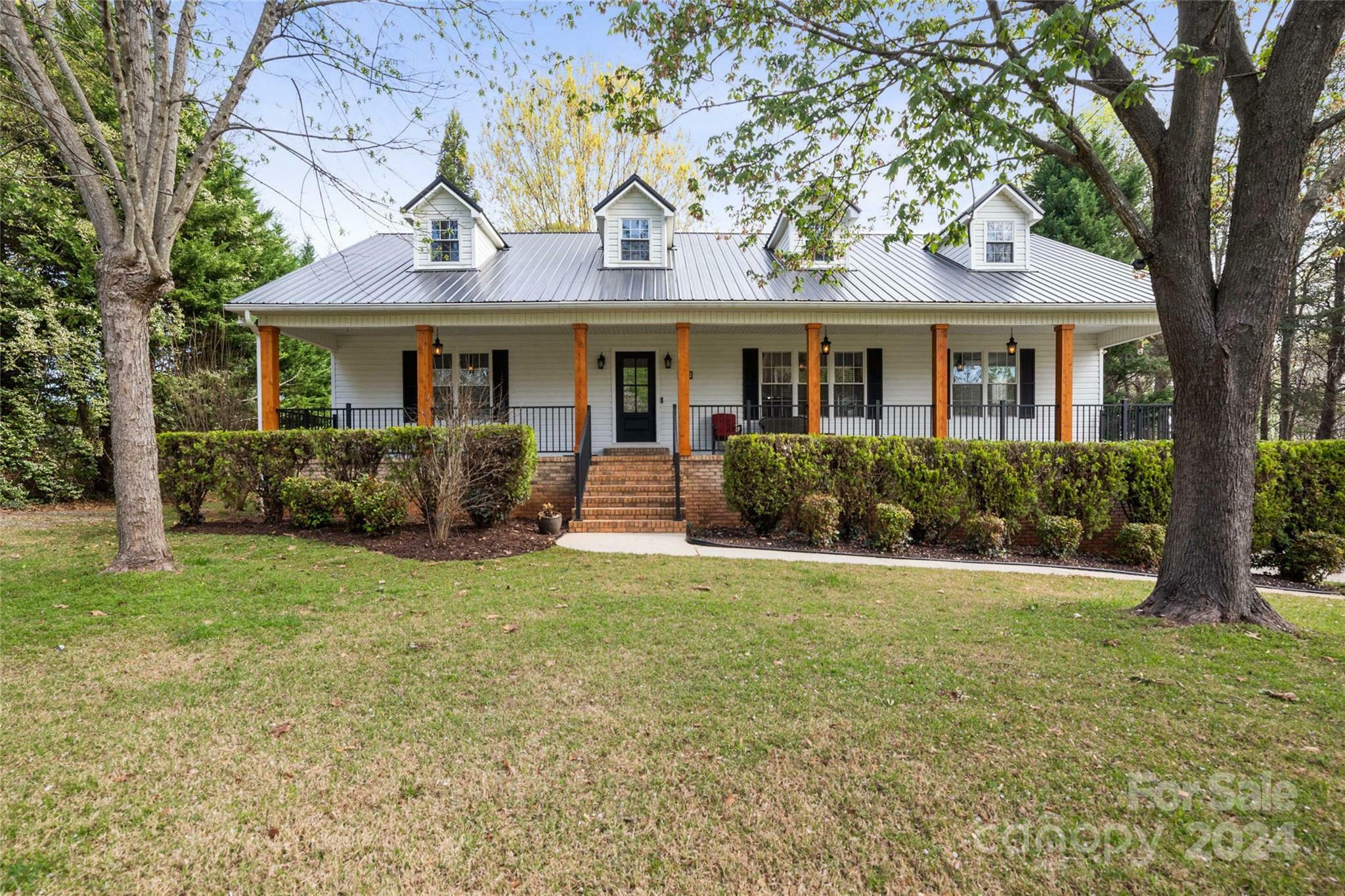 Property Photo:  2549 Lake Shore Road S  NC 28037 