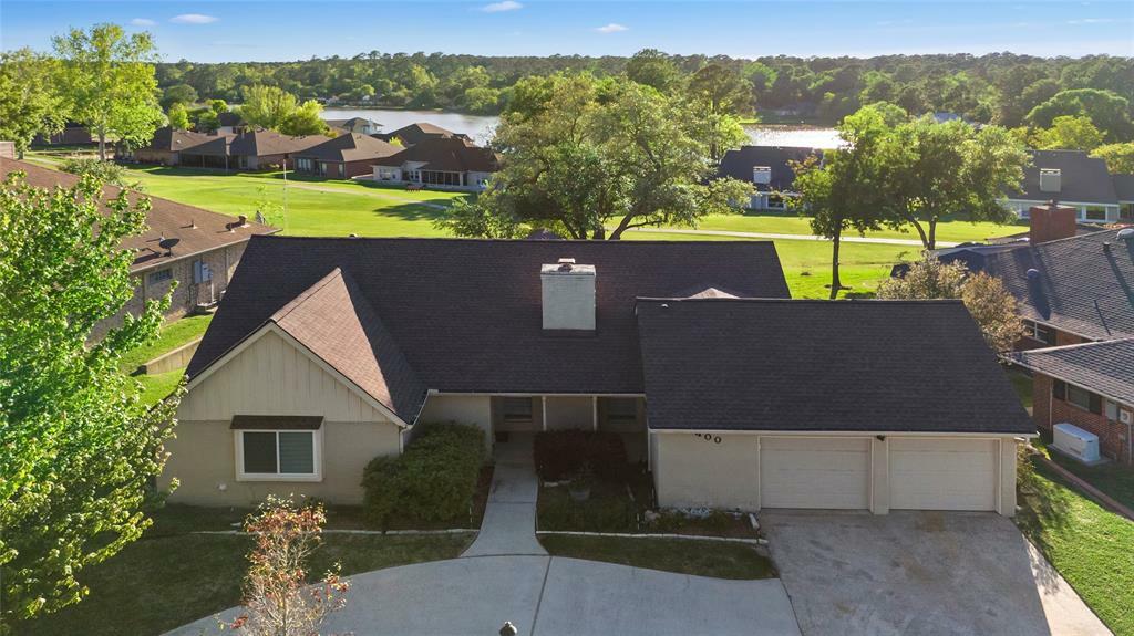 Property Photo:  400 Brookhollow Drive  TX 77340 