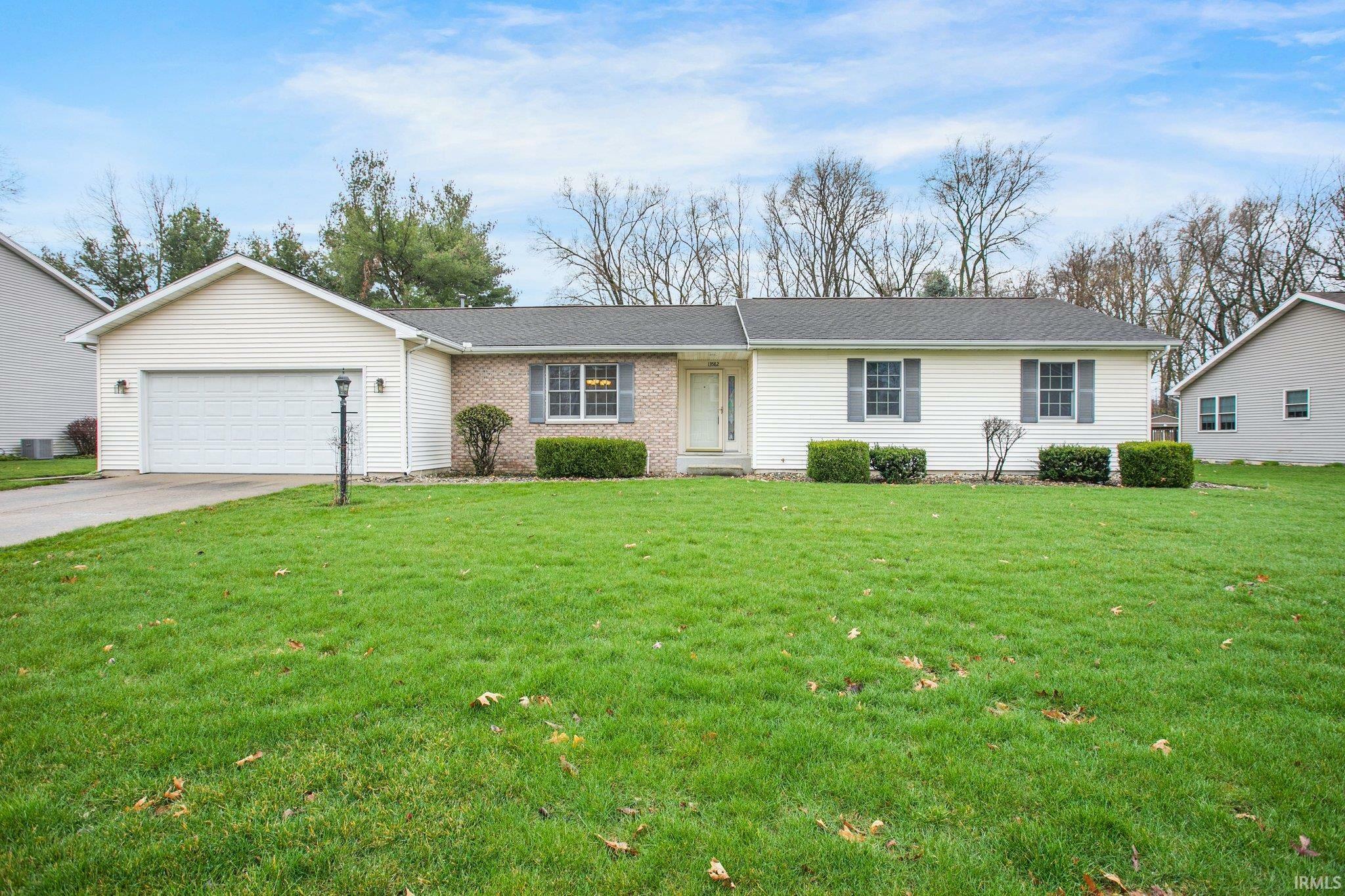 Property Photo: 13582 Old Creek Court IN 46545-7469
