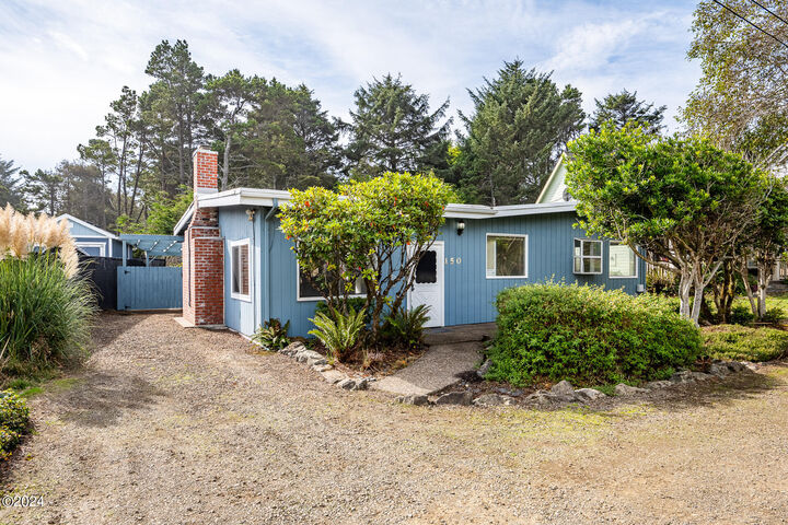 150 Lincolnshire Street  Depoe Bay OR 97431 photo