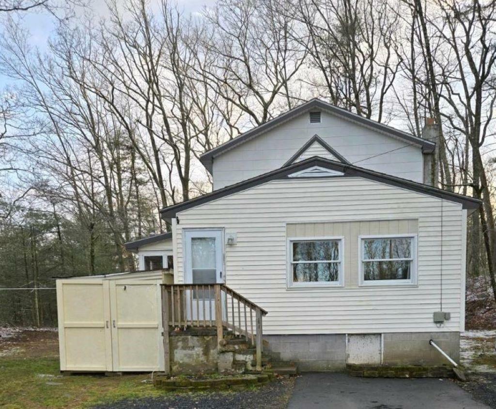 Property Photo:  140 Highland Lake Road  NY 12743 