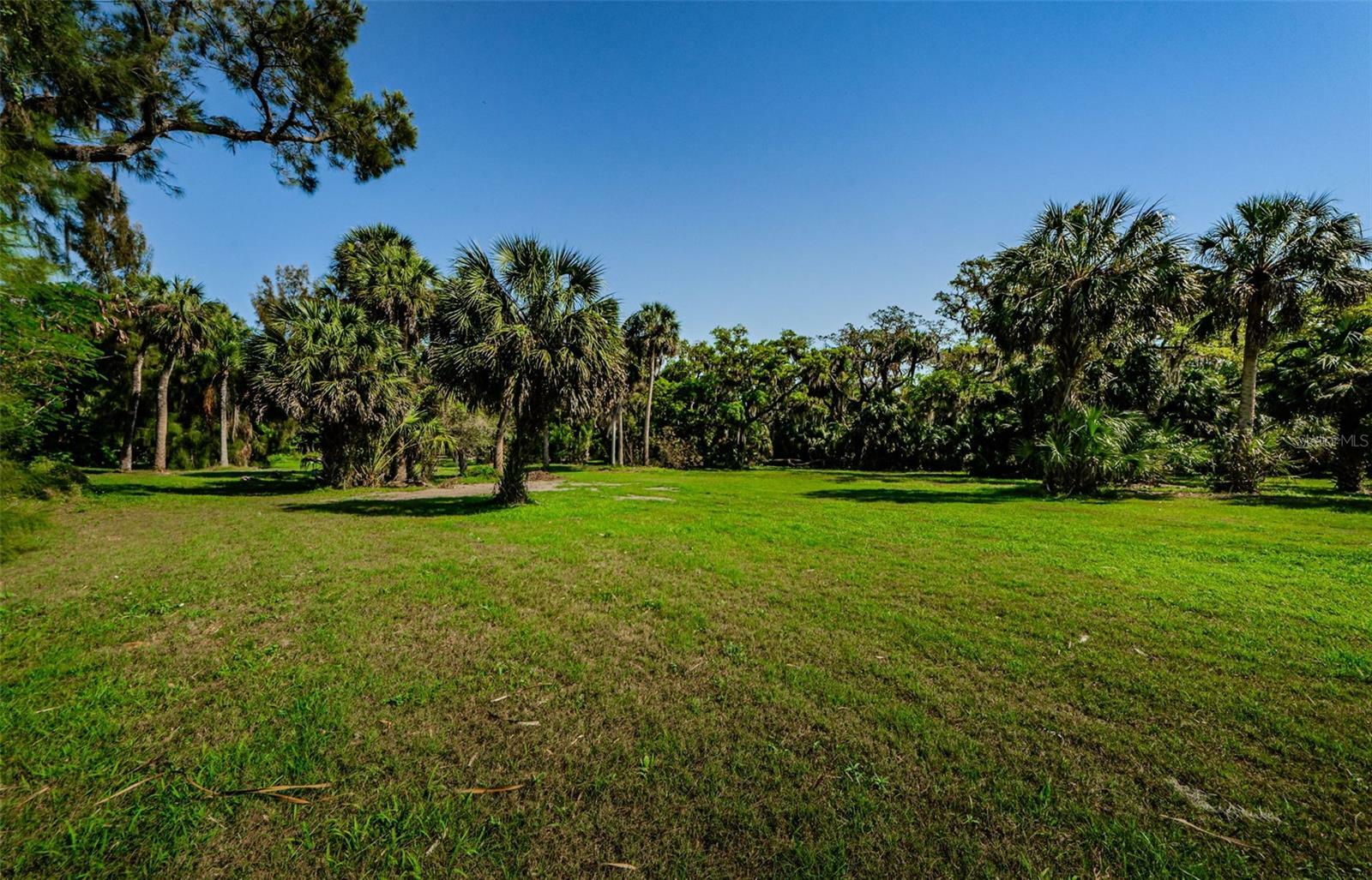 Property Photo:  21 Limestone Drive  FL 34668 