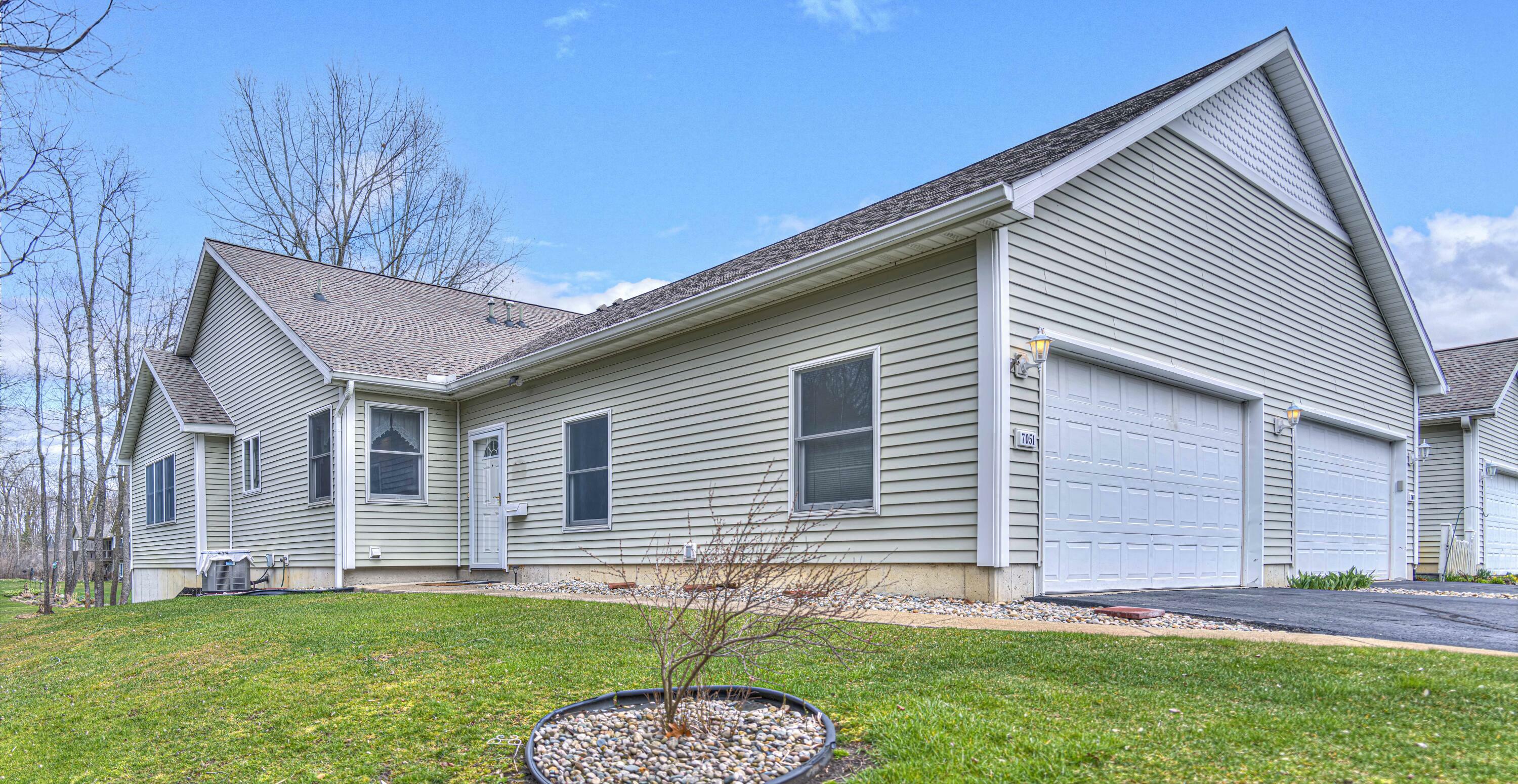 Property Photo:  7051 Gilroy Court  MI 49283 