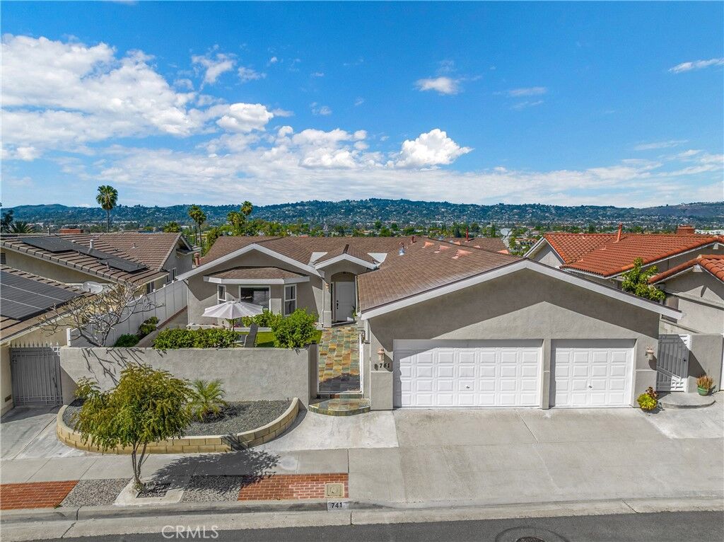 Property Photo:  741 Honeywood Lane  CA 90631 