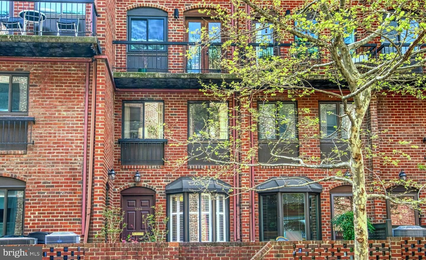 Property Photo: 3246 Grace Street NW DC 20007