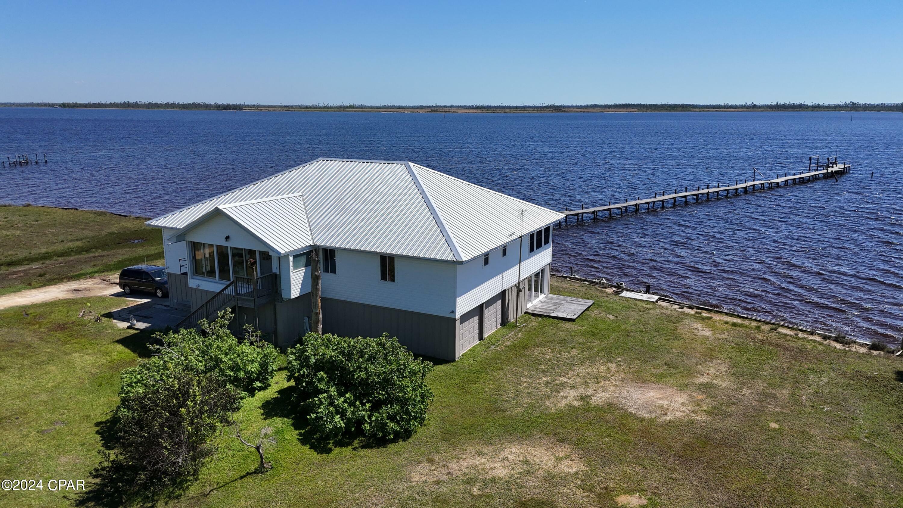 Property Photo: 13860 Allanton Road FL 32404