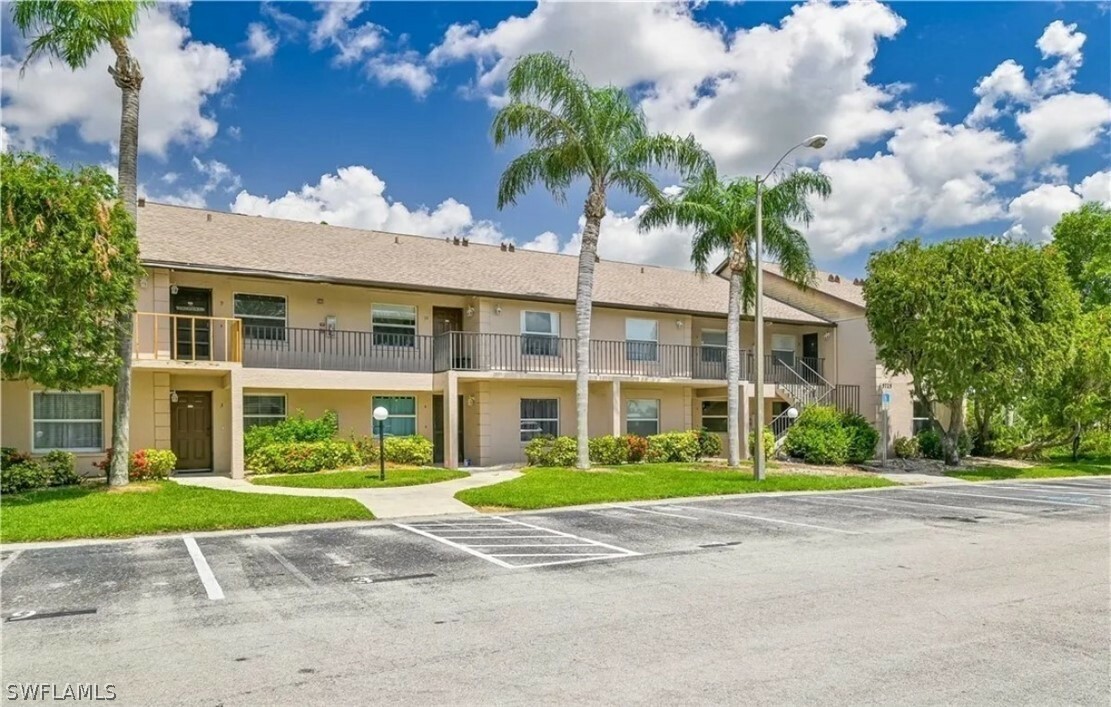Property Photo: 5725 Foxlake Drive 2 FL 33917