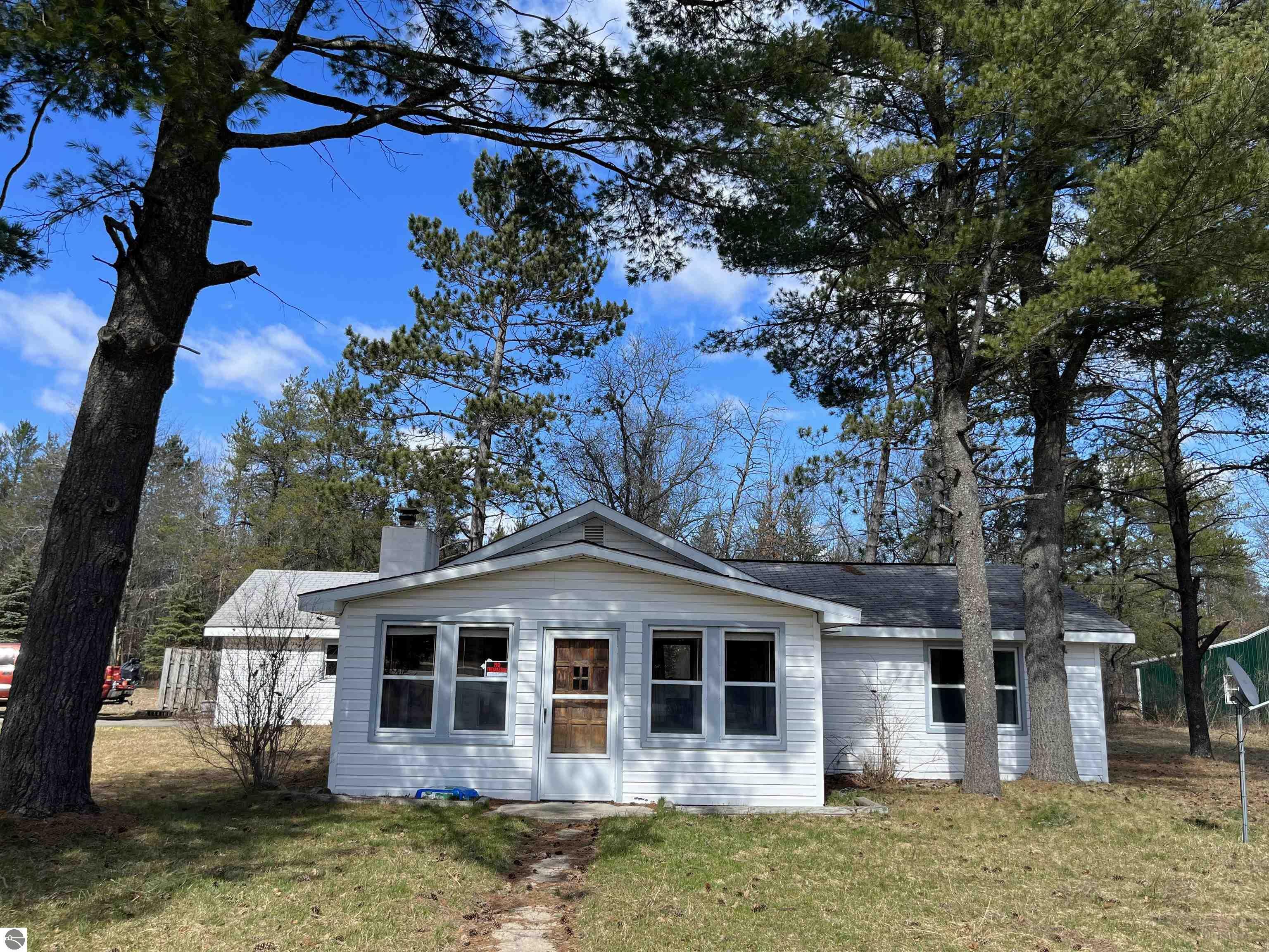 Property Photo:  1339 SE Goose Creek Road  MI 49738 