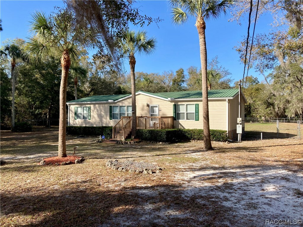 Property Photo:  2188 S To Lou Point  FL 34448 