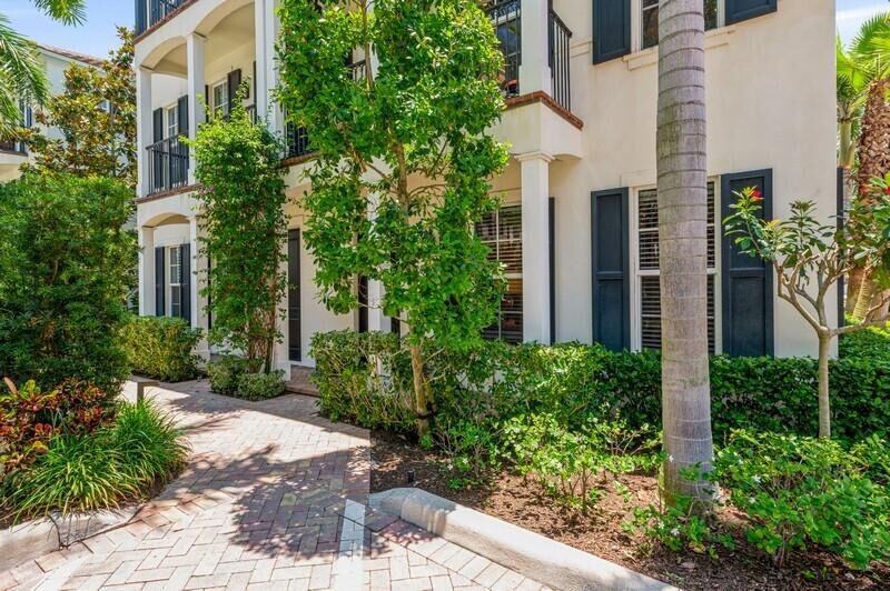 Property Photo: 119 Lily Lane FL 33444