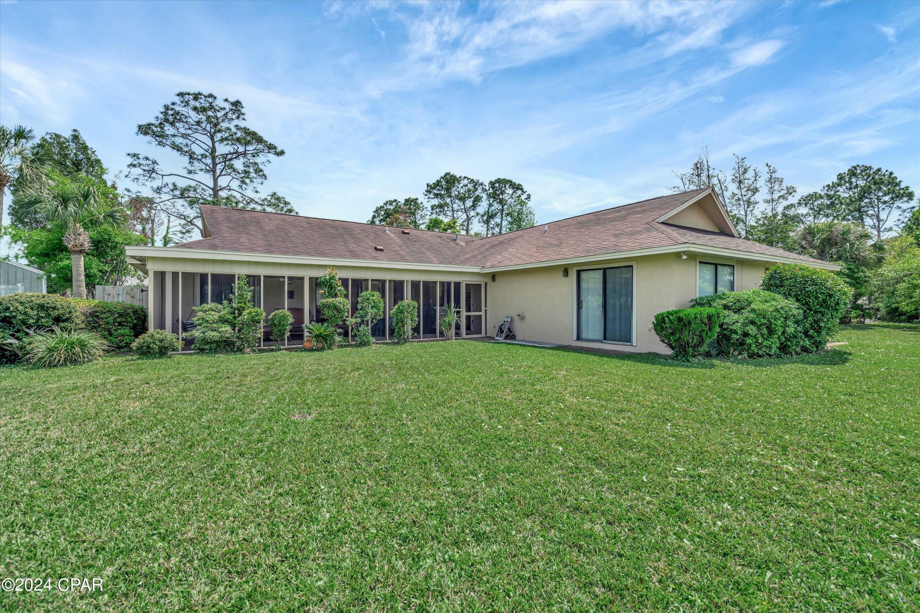 Property Photo:  1028 Barracuda Drive  FL 32408 