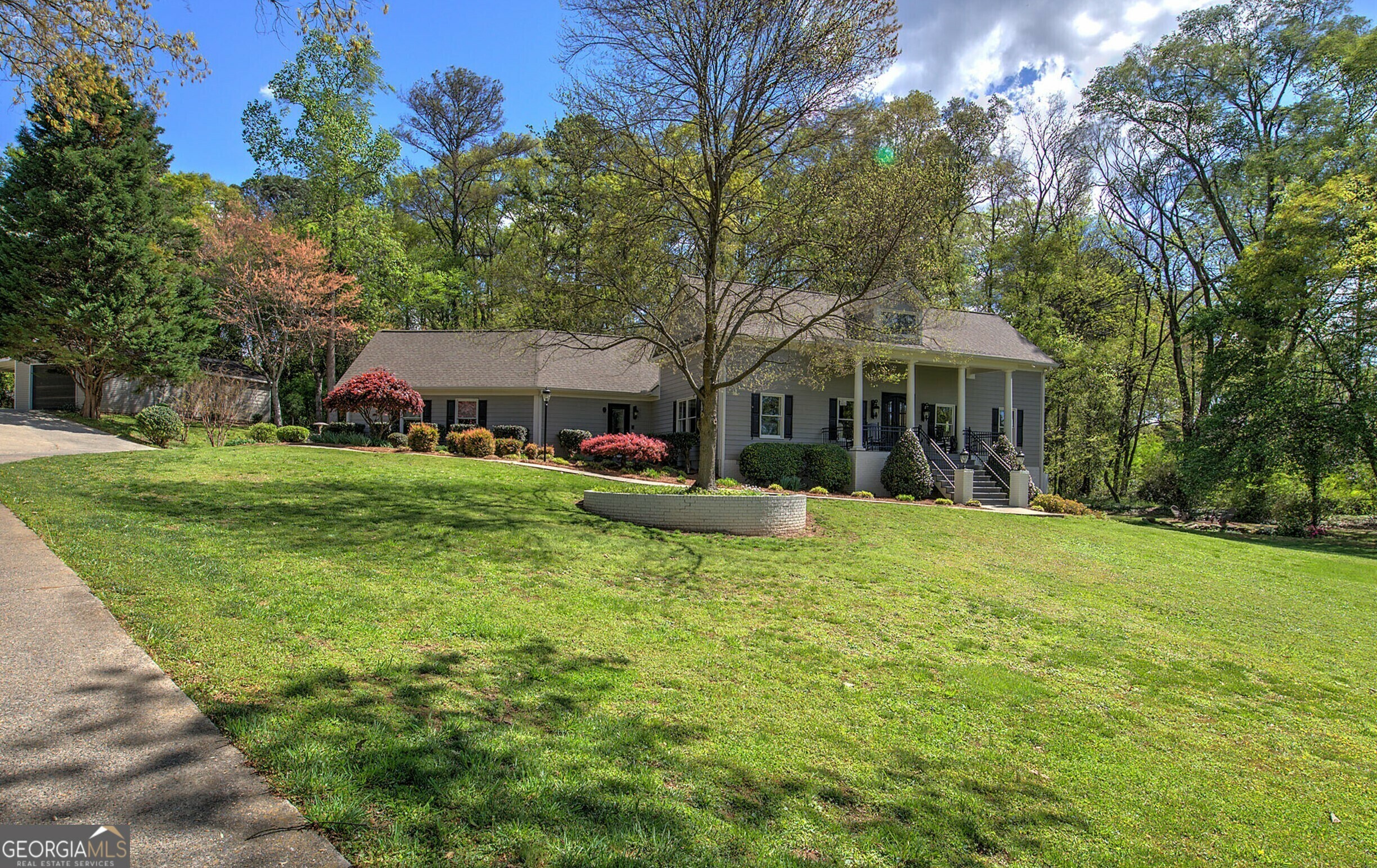 Property Photo:  2740 Kinjac Drive  GA 30066 