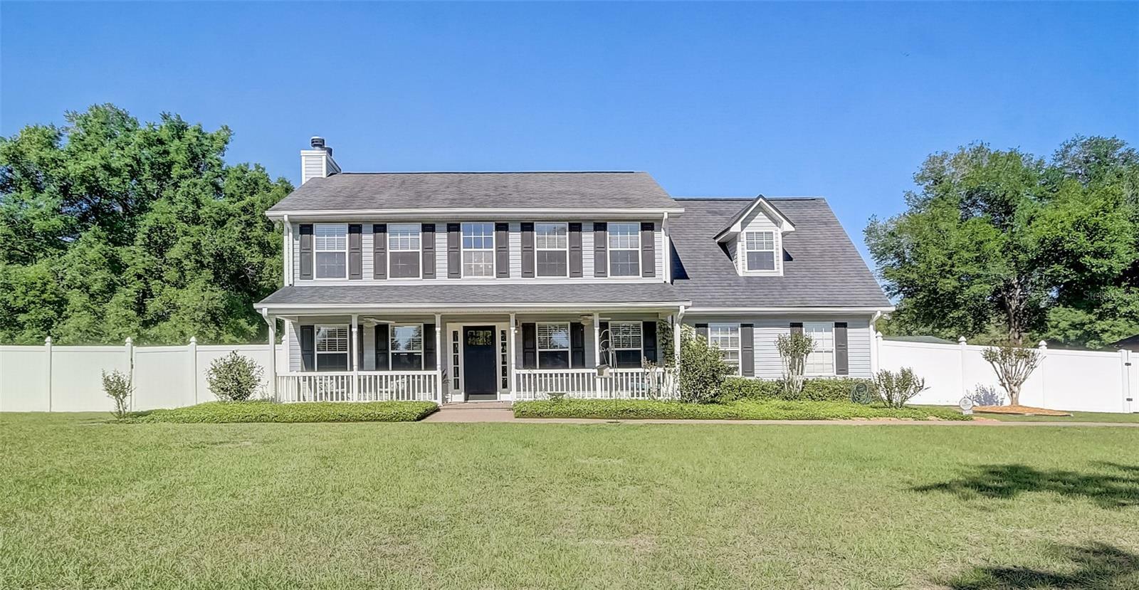 Property Photo: 25150 Rolling Oak Road FL 32776