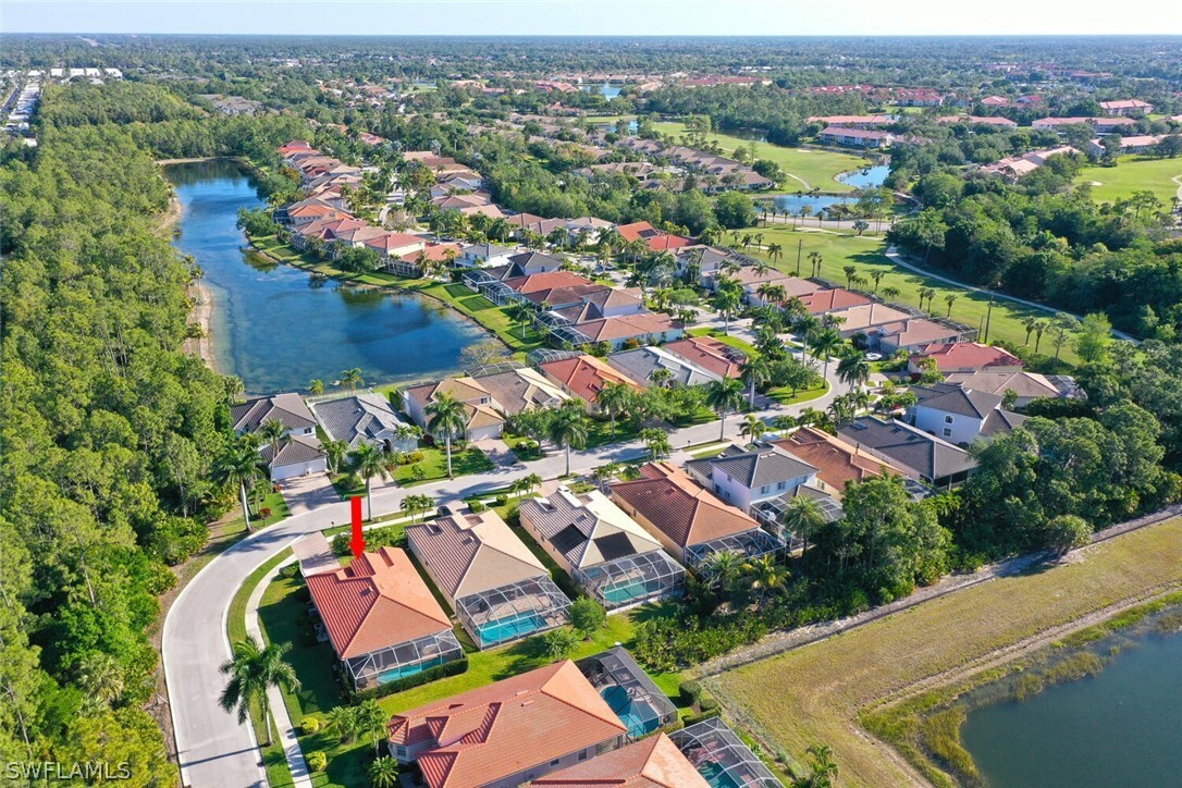 Property Photo:  5568 Lago Villaggio Way  FL 34104 