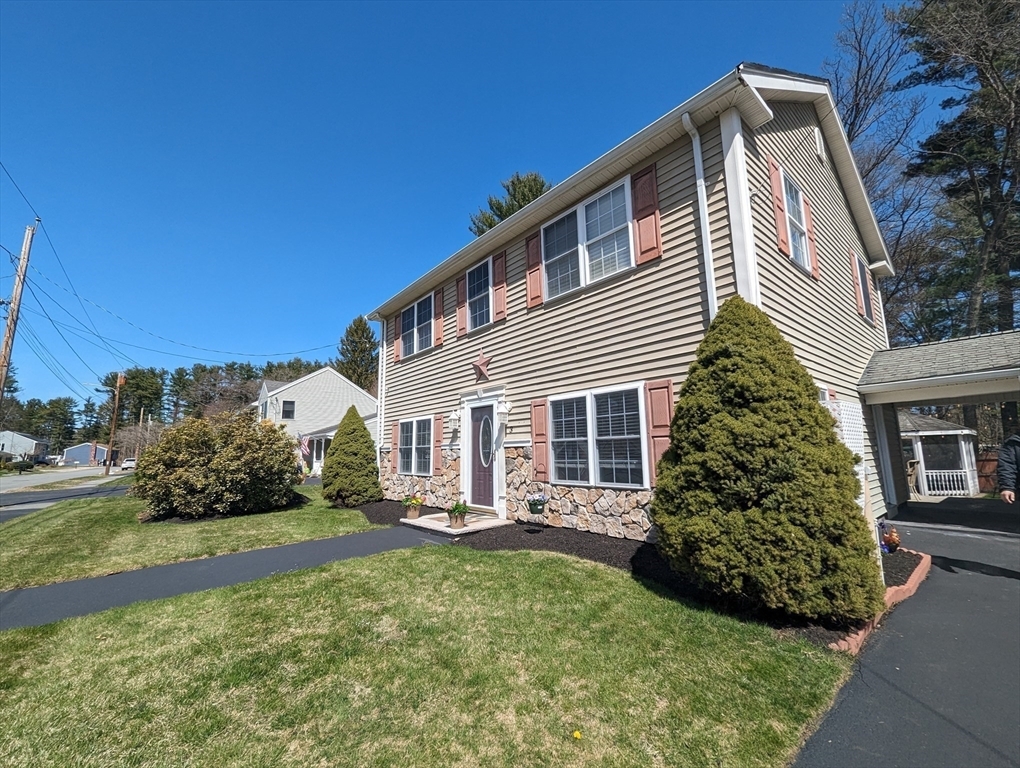 Property Photo: 3 Pillsbury Ave MA 01876