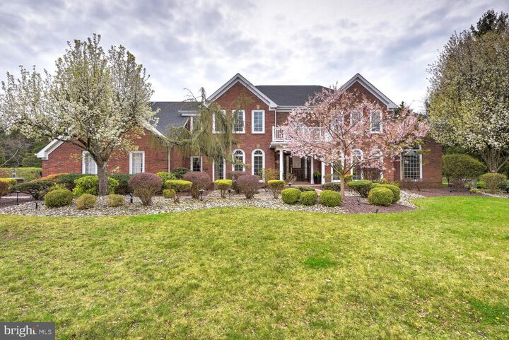 11 Sapphire Drive  Princeton Junction NJ 08550 photo