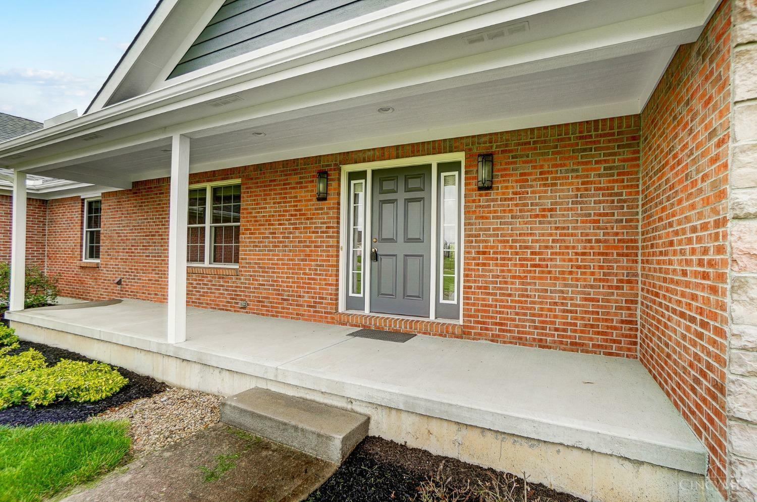 Property Photo:  7032 Clearview Court  OH 45066 